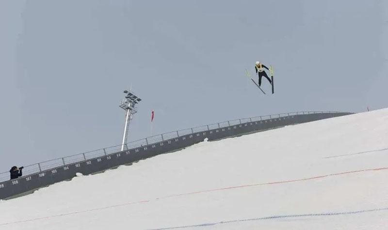 1644370243399447.jpg 640.webp (18).jpg