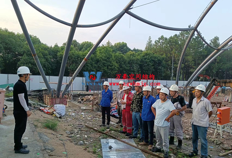 鋼膜結(jié)構(gòu) 鋼膜結(jié)構(gòu)