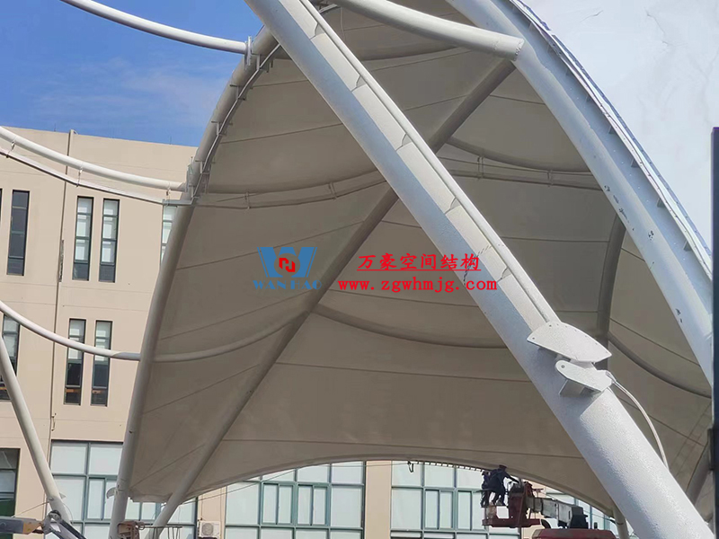 運(yùn)動(dòng)場(chǎng)膜結(jié)構(gòu) 運(yùn)動(dòng)場(chǎng)膜結(jié)構(gòu)