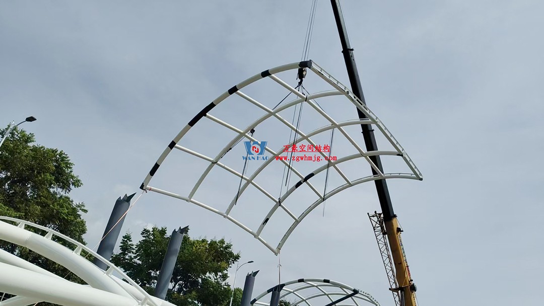 全面加速建設(shè)，創(chuàng)建優(yōu)質(zhì)精品工程