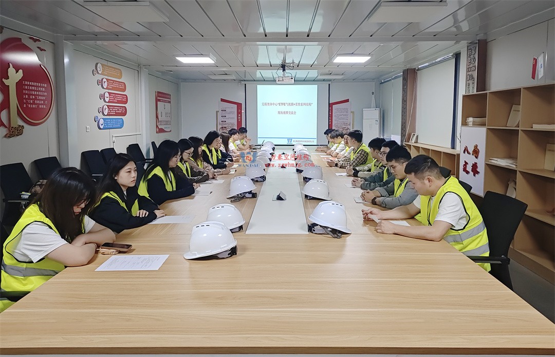 標(biāo)桿引領(lǐng)，智啟未來——萬豪集團(tuán)營銷、設(shè)計(jì)與技術(shù)骨干共赴無錫奧體中心，現(xiàn)場觀摩學(xué)習(xí)解鎖“創(chuàng)新密碼”