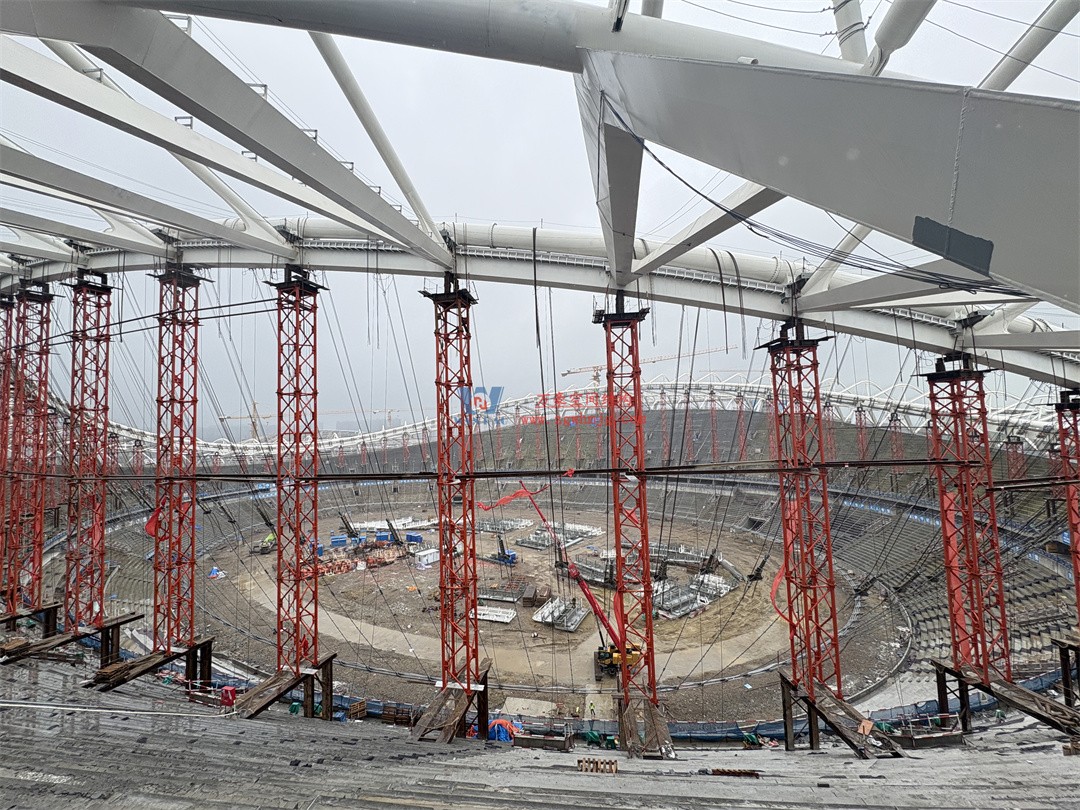 標(biāo)桿引領(lǐng)，智啟未來(lái)——萬(wàn)豪集團(tuán)營(yíng)銷(xiāo)、設(shè)計(jì)與技術(shù)骨干共赴無(wú)錫奧體中心，現(xiàn)場(chǎng)觀摩學(xué)習(xí)解鎖“創(chuàng)新密碼”