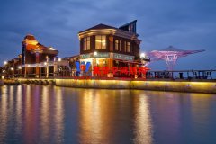 什么是景觀膜結(jié)構(gòu)工程？景觀張拉膜結(jié)構(gòu)特點和適用領(lǐng)域有哪些？