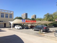 膜結(jié)構(gòu)車棚為什么要增加膜的層數(shù)？膜結(jié)構(gòu)車棚增加膜層數(shù)有什么好處？