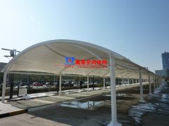 膜結(jié)構(gòu)車棚在冬季施工應(yīng)該采取哪些措施？