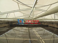 污水池加蓋用什么材料好？為什么污水池膜結(jié)構(gòu)加蓋如此受歡迎？